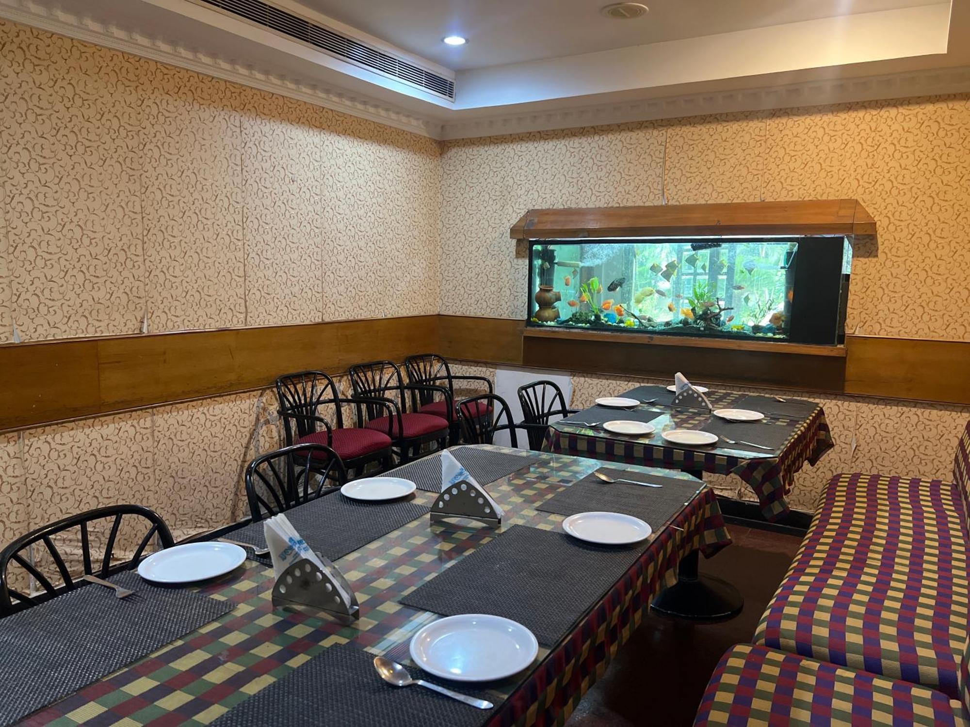 Varada Nagavali Hotel Srikakulam Εξωτερικό φωτογραφία